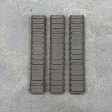 Manta US FDE Rail Panel Pack