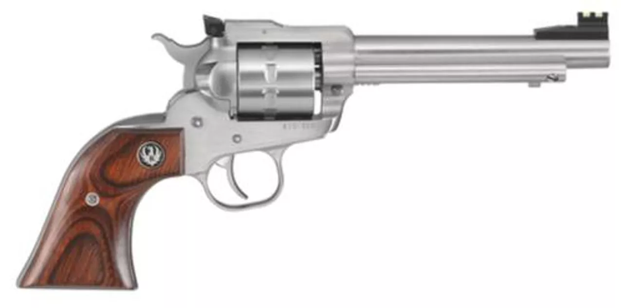 Ruger Single-Ten .22LR, 10 Shot, 5.5″, SS, Adjustable Sights, Gunfighter Grips
