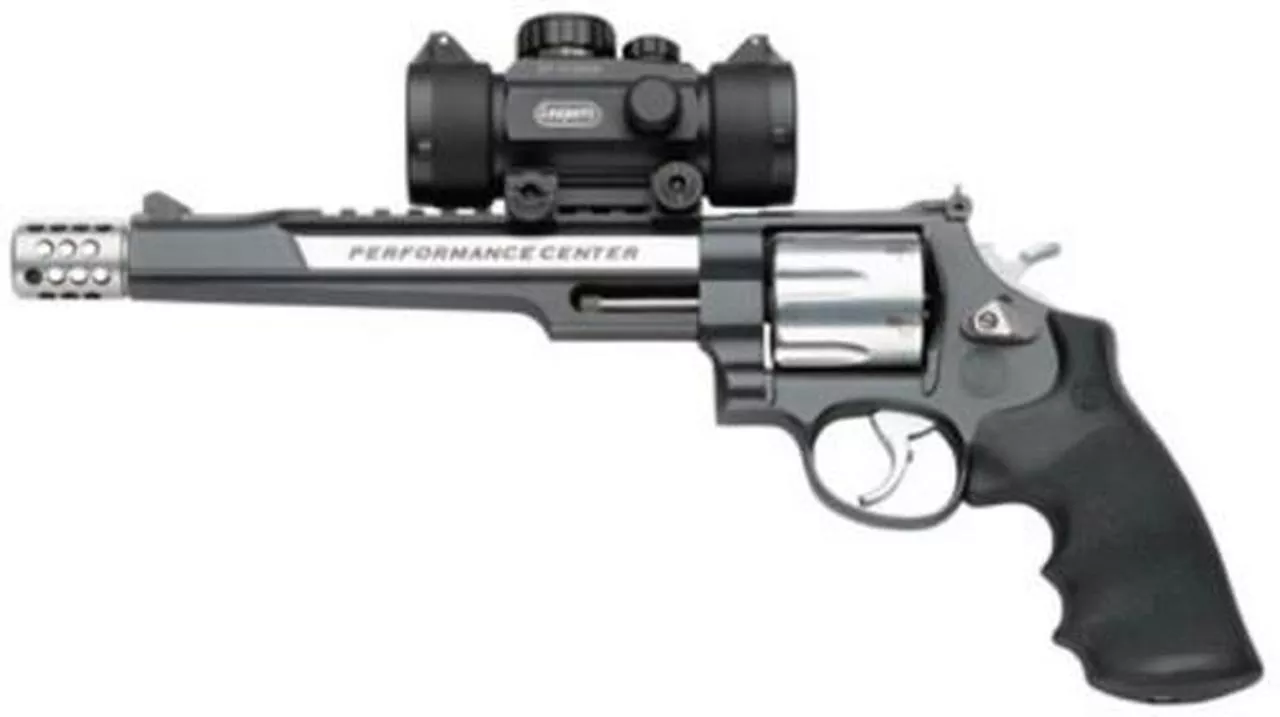 Smith & Wesson 629 Performance Center 44 Rem Mag, 7.5″, 6rd, W/Red Dot Sight