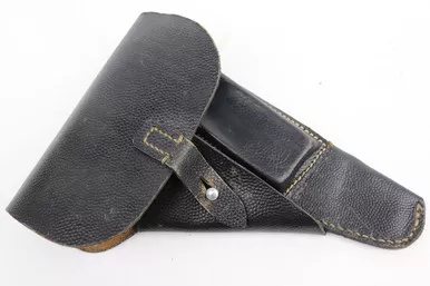SOLD - 1944 Pebble Grain P.38 Holster (031121-11)