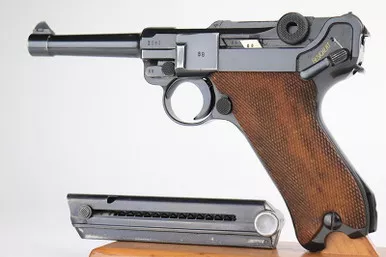 SOLD - Minty 1939 Mauser Luger (2868q - 21830)