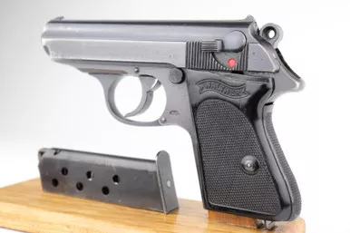 SOLD - Waffen Walther PPK (377126k - 14060)